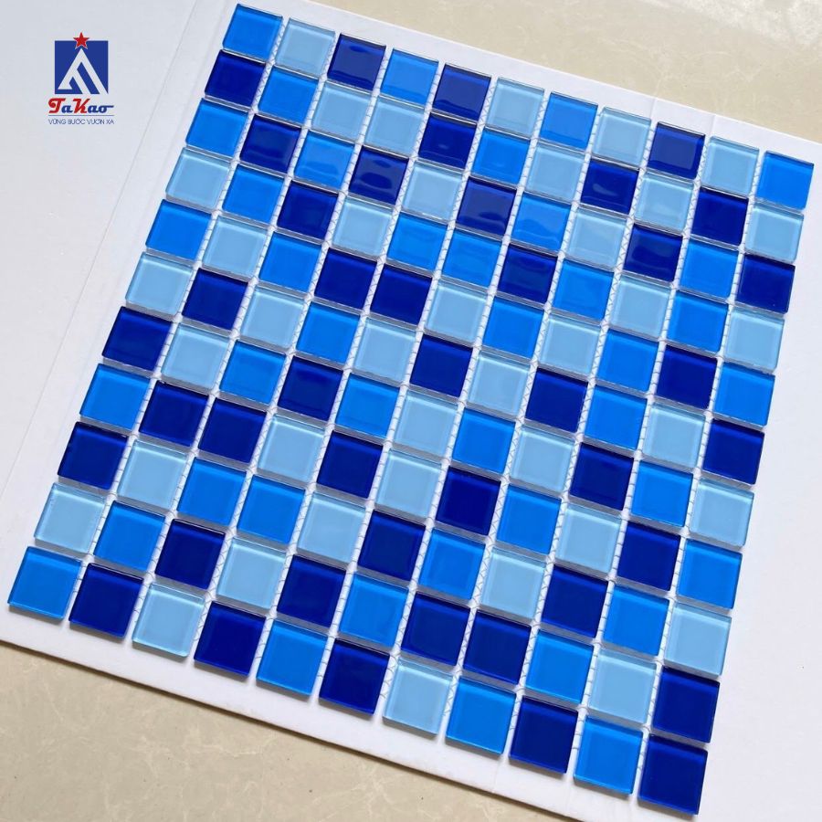 Gạch lát bể bơi là gì? 