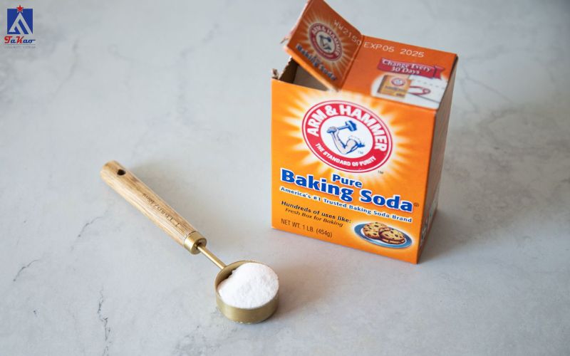 Baking soda có thể thay thế hiệu quả cho những chất tẩy rửa chuyên dụng